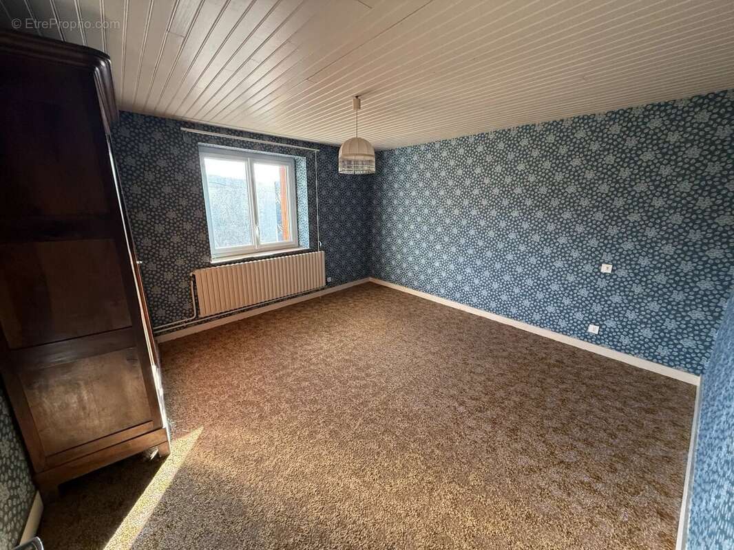 Appartement à JULIENAS