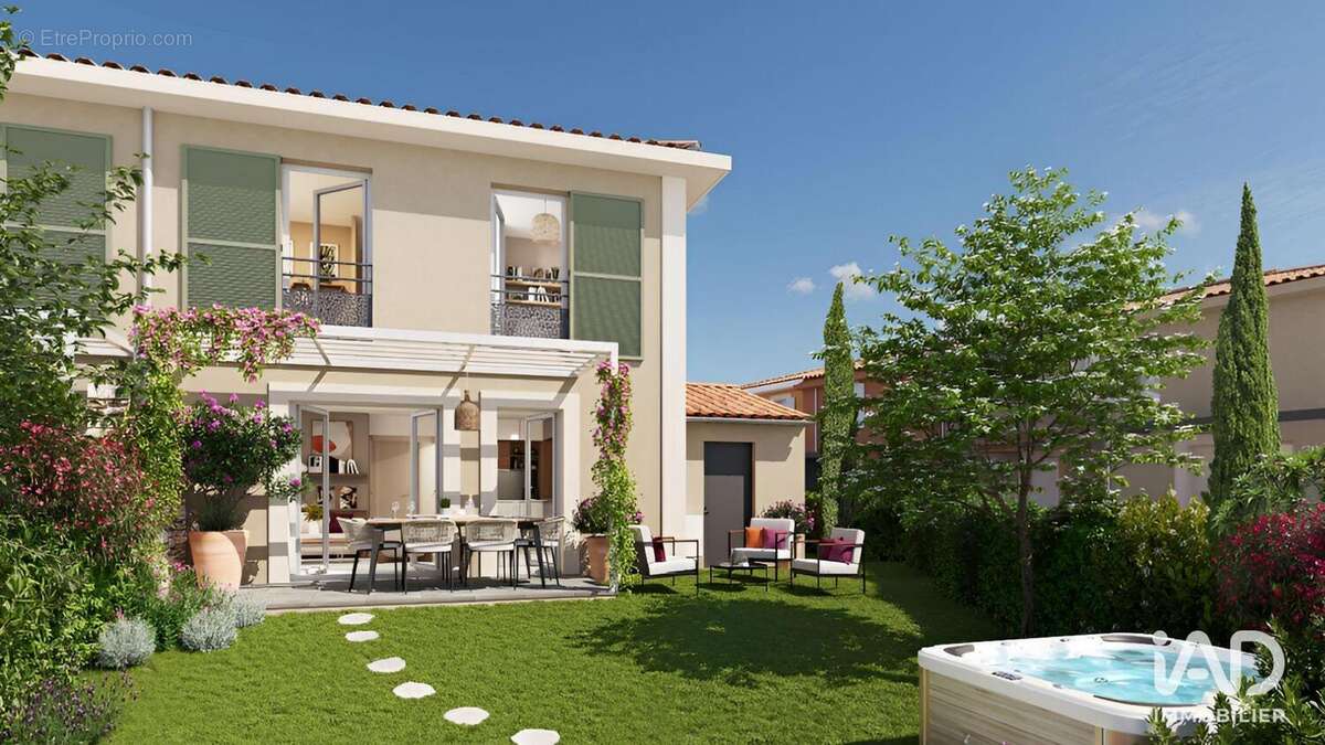 Photo 4 - Maison à COGOLIN