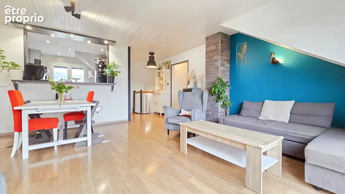 Appartement à VETRAZ-MONTHOUX