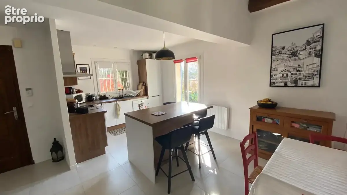 Villa T4 piscine garage sur 510 m² - photo 2