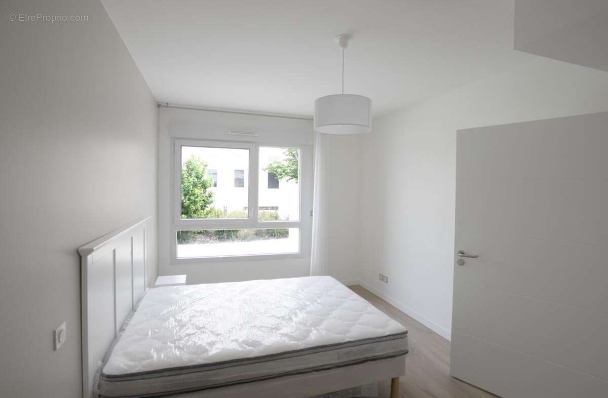 Appartement à ANDREZIEUX-BOUTHEON