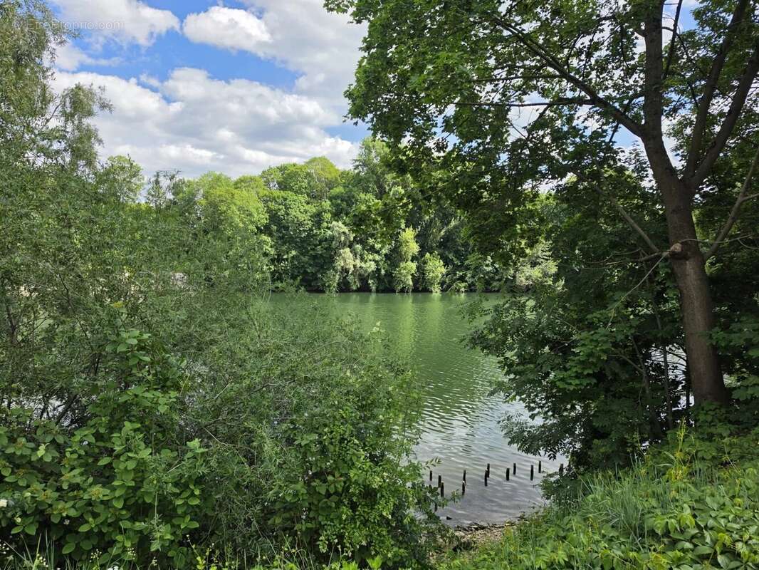 Appartement à CROISSY-SUR-SEINE
