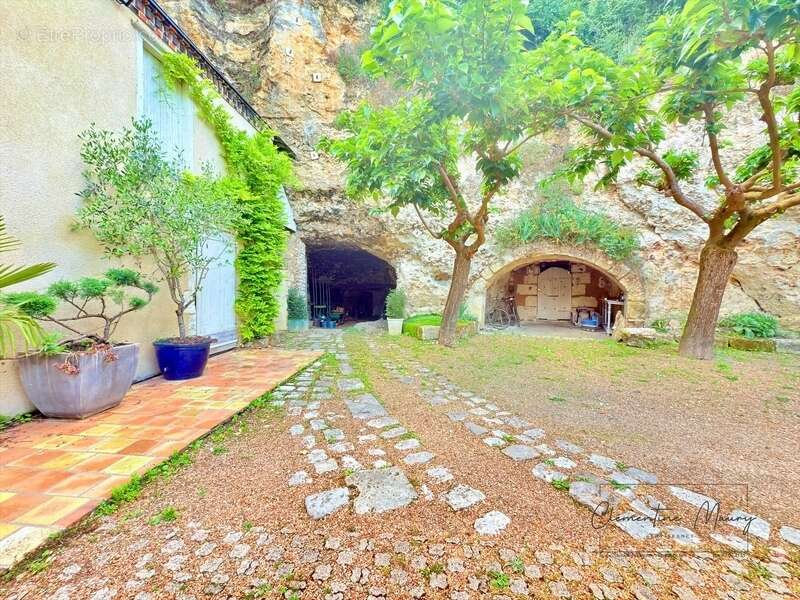 Maison de caractère a vendre, centre ville de Vendome, 9 pièces 250m2 - photo 13