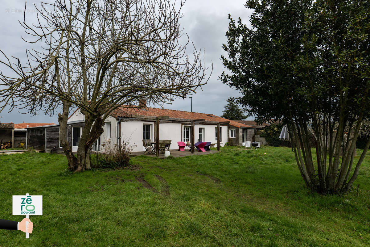 Maison à TALMONT-SAINT-HILAIRE