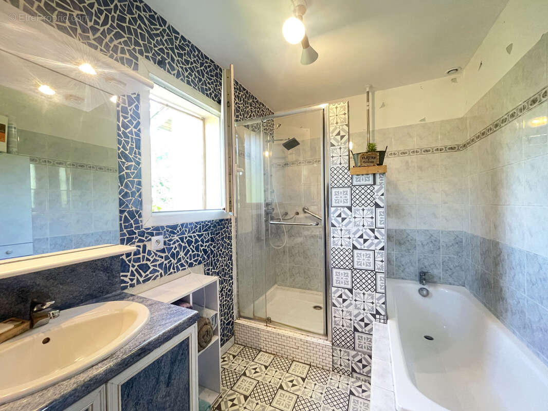 Maison à CHATILLON-SAINT-JEAN