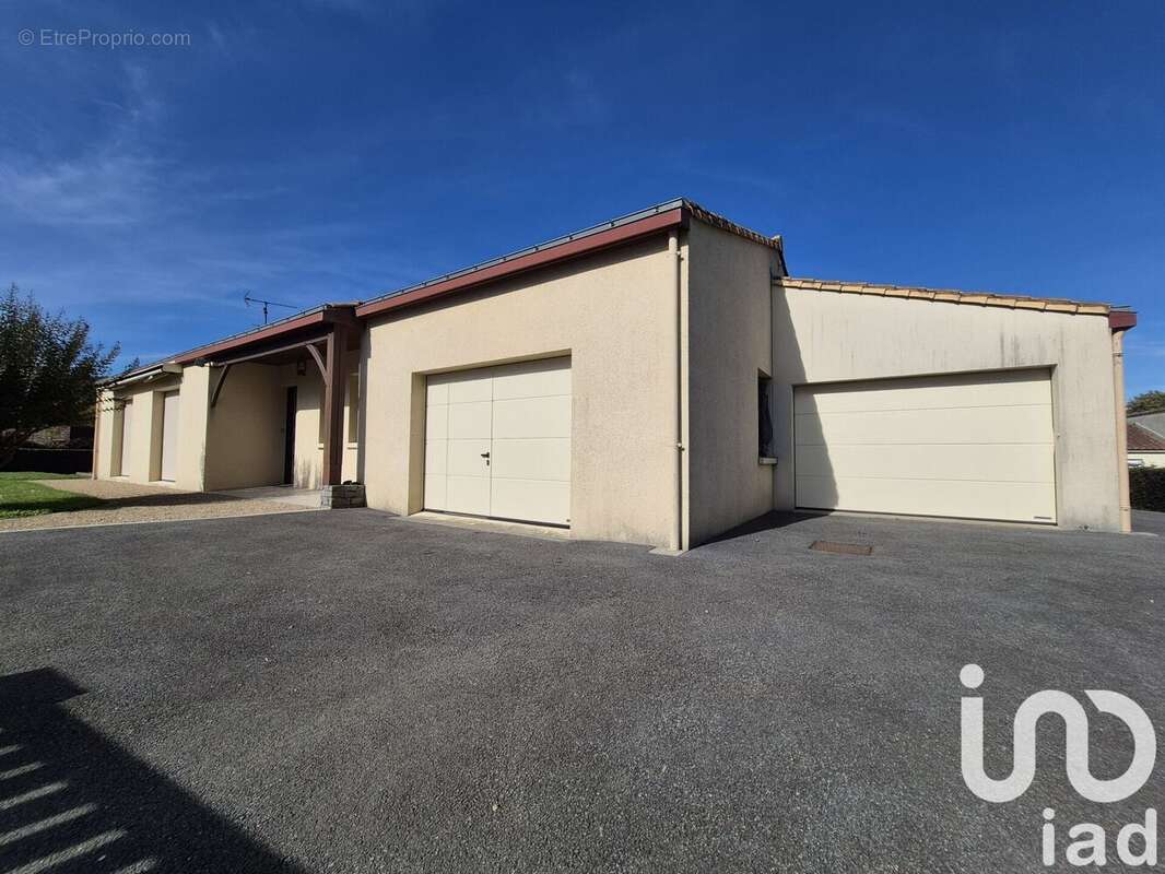 Photo 2 - Maison à MOUCHAMPS