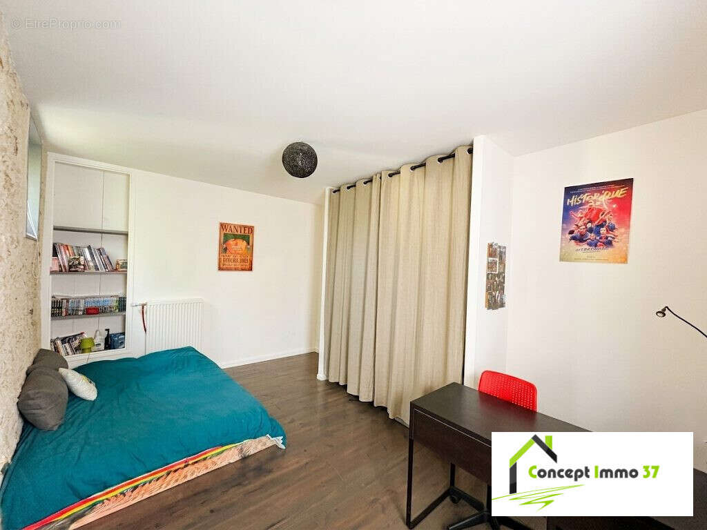 Appartement à MONTS