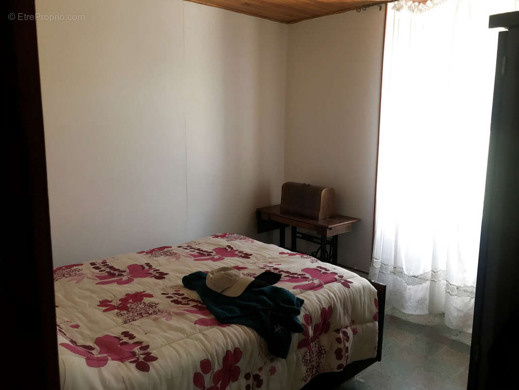 Appartement à ROSIS