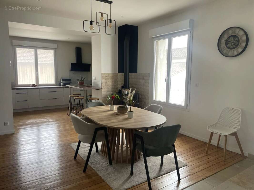 GRANDE MAISON sur un parc de 1500m2. - photo 5