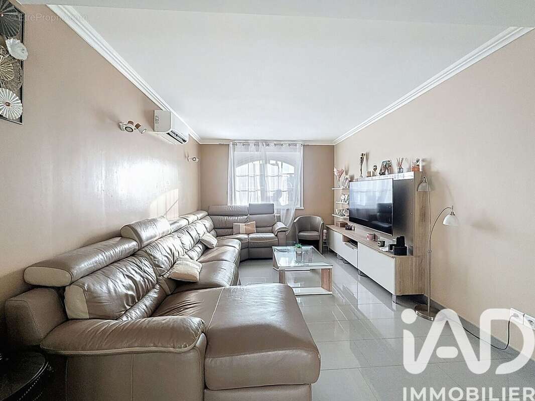 Photo 2 - Maison à WAZIERS