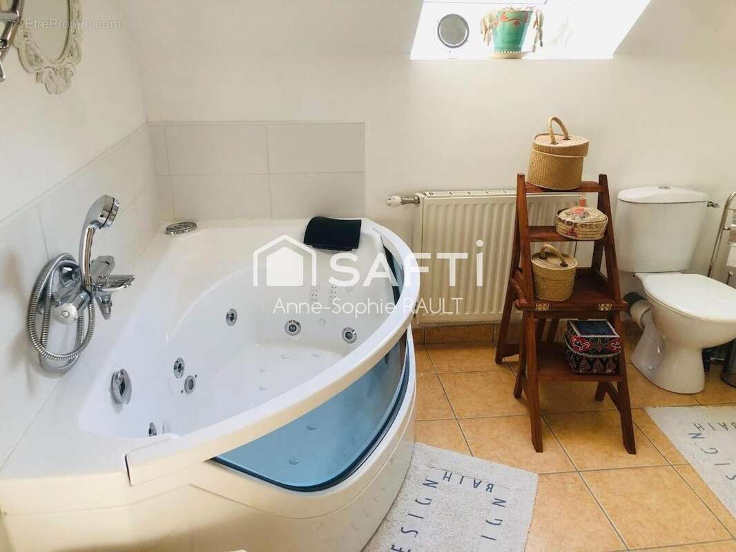 Photo 8 - Maison à SAINT-JULIEN