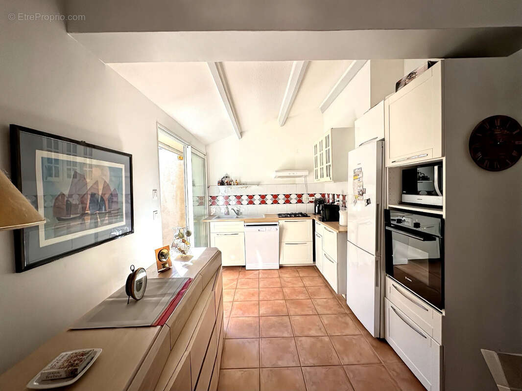 Maison à LA LONDE-LES-MAURES