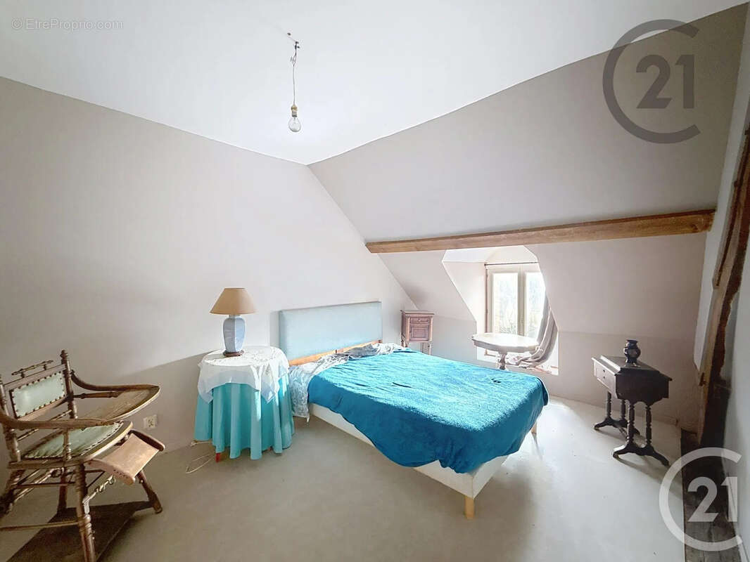 Maison à EVERLY