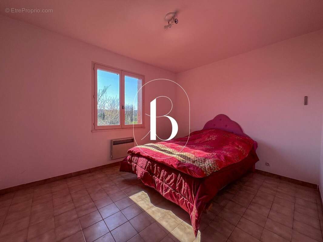 Maison à GOUDARGUES