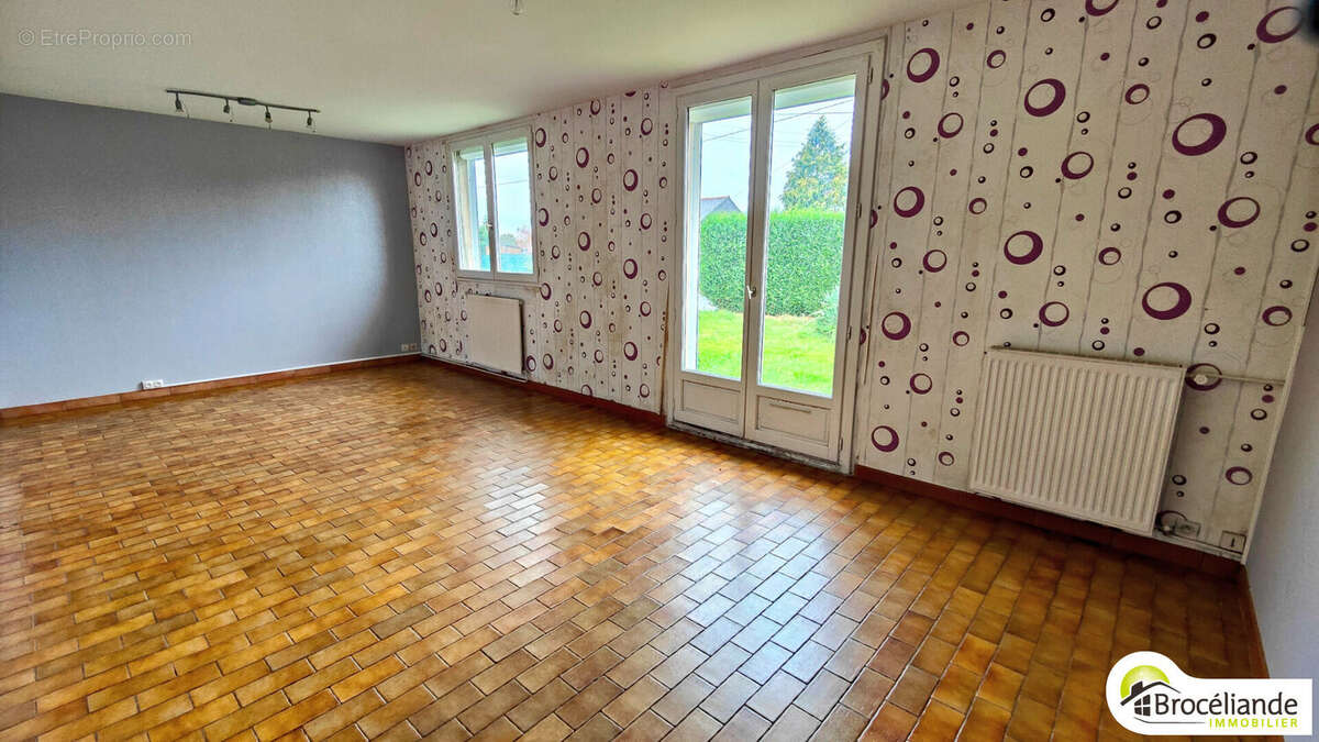 Maison à BREAL-SOUS-MONTFORT