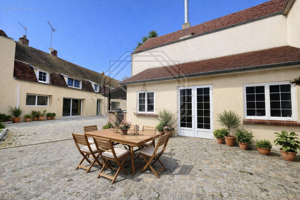 Maison à PARMAIN