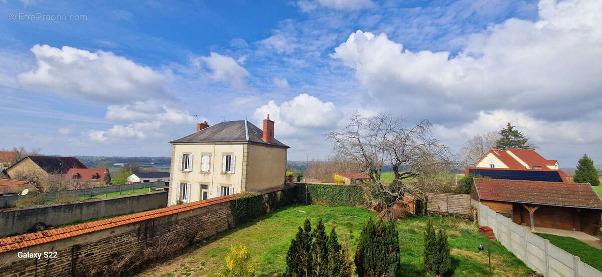 Appartement à MARCILLAT-EN-COMBRAILLE