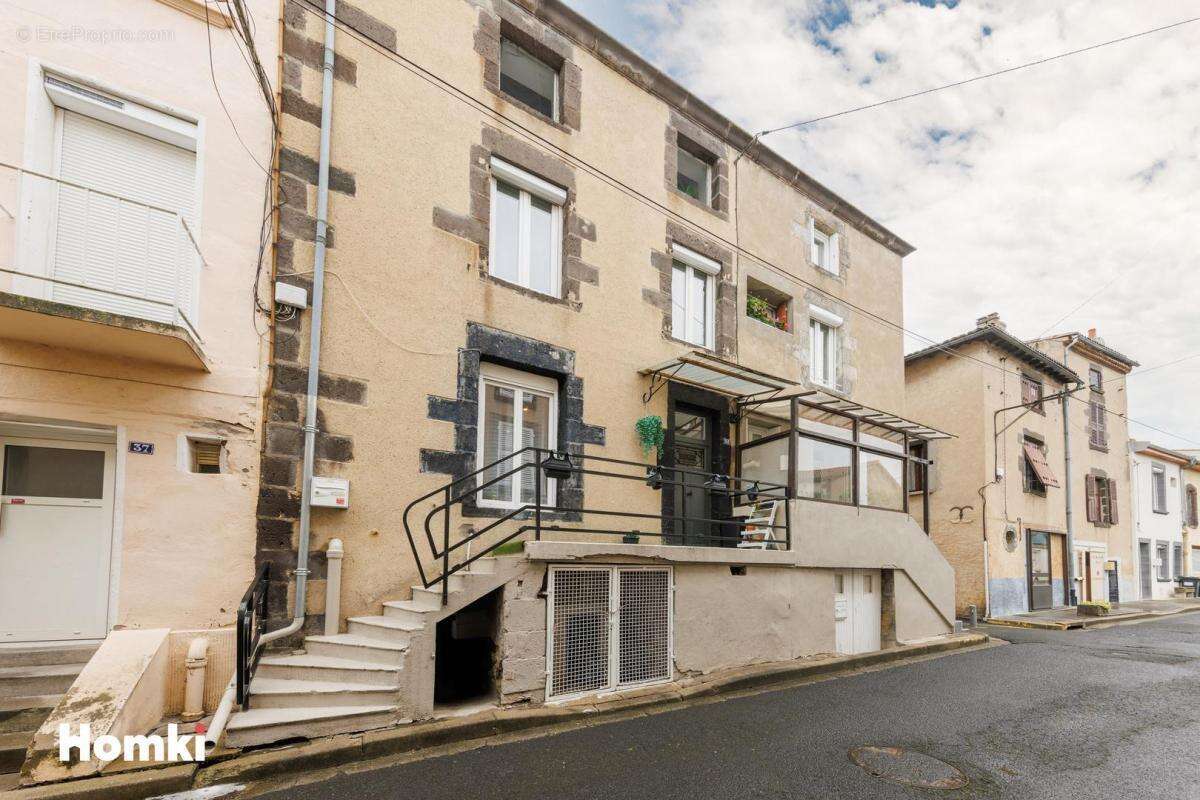 Maison à PONT-DU-CHATEAU