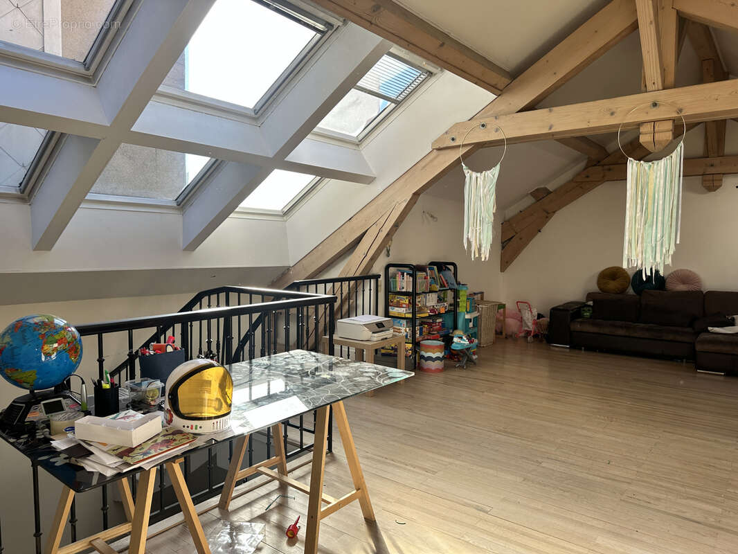 Appartement à SAINT-ETIENNE