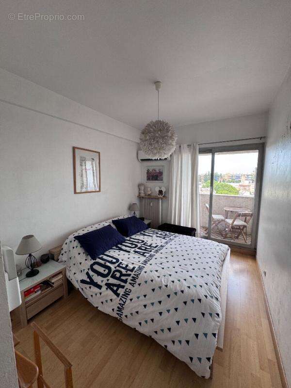 Appartement à CAGNES-SUR-MER