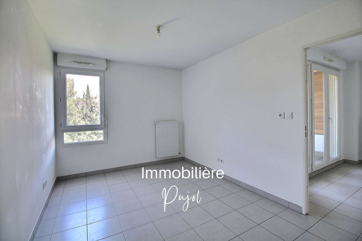 Appartement à MARSEILLE-9E