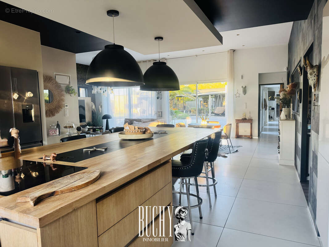 Villa contemporaine de plain-pied avec piscine - photo 12