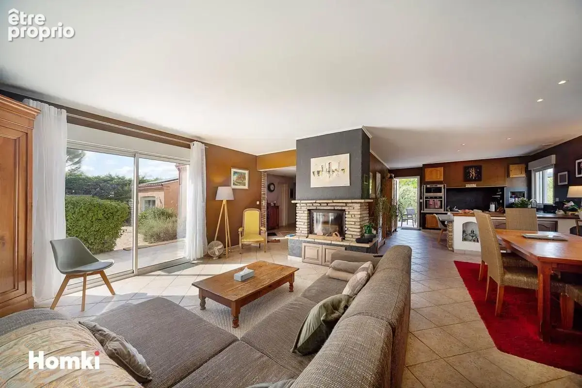 Maison/Villa T8 de 180 m² à Lisle-sur-Tarn 81310 - photo 2