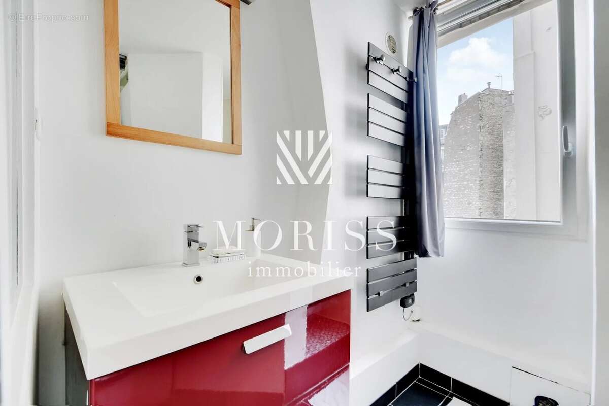 Appartement à PARIS-11E