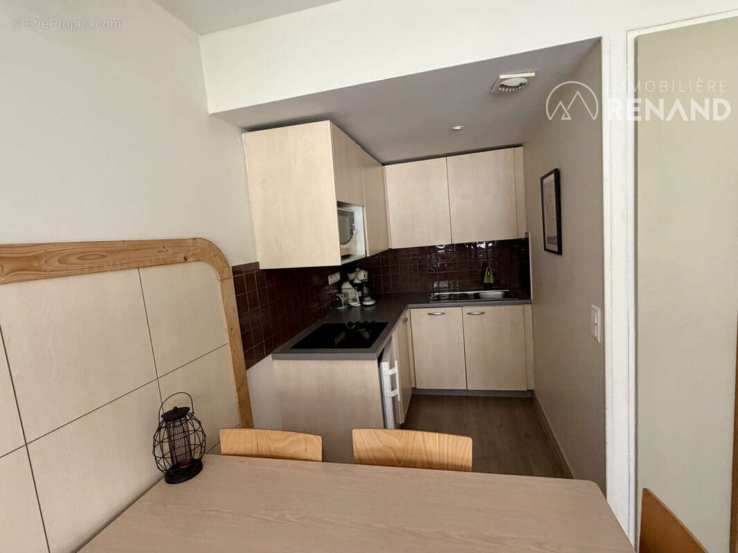 Coin cuisine - Appartement à CLUSES