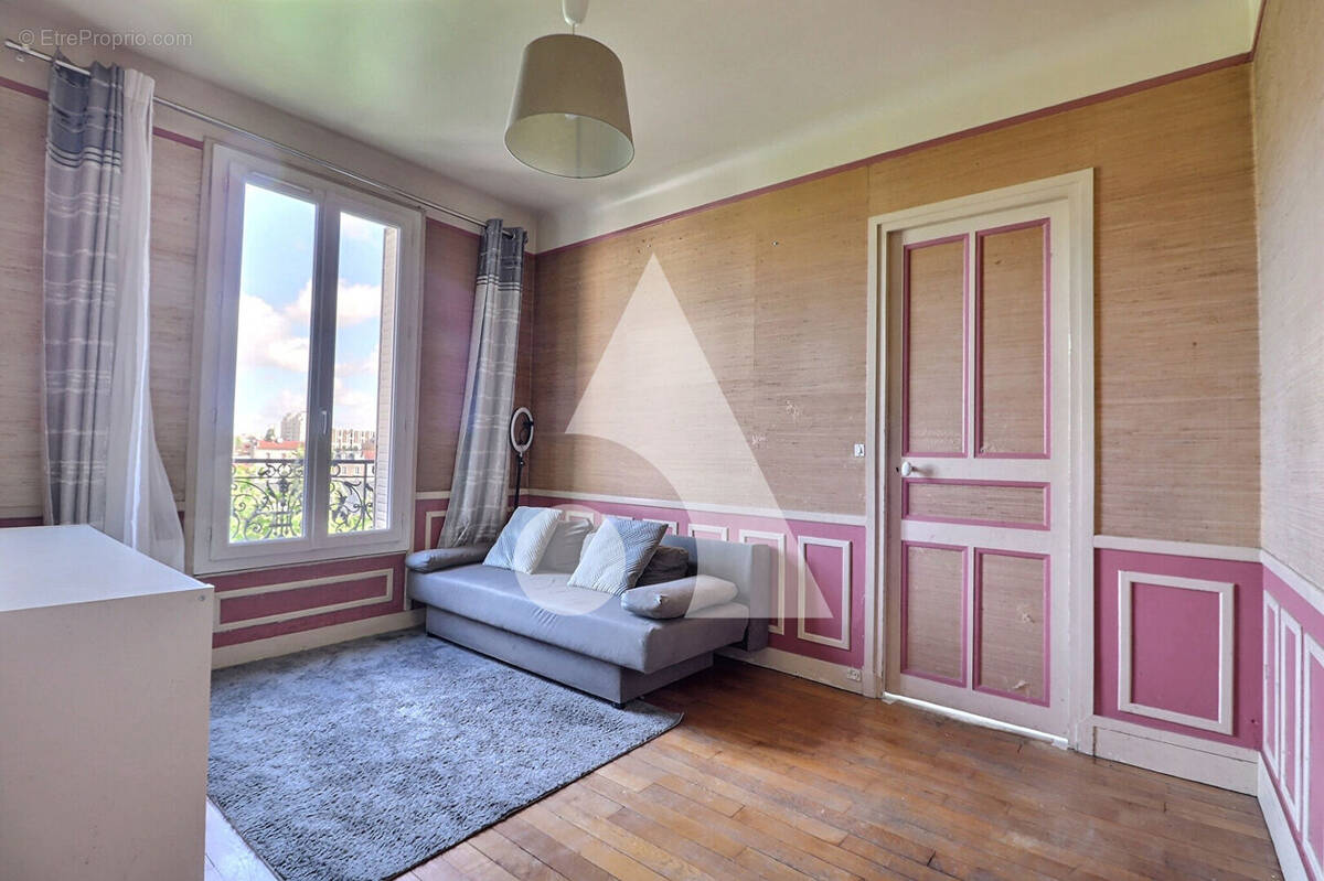Appartement à AUBERVILLIERS