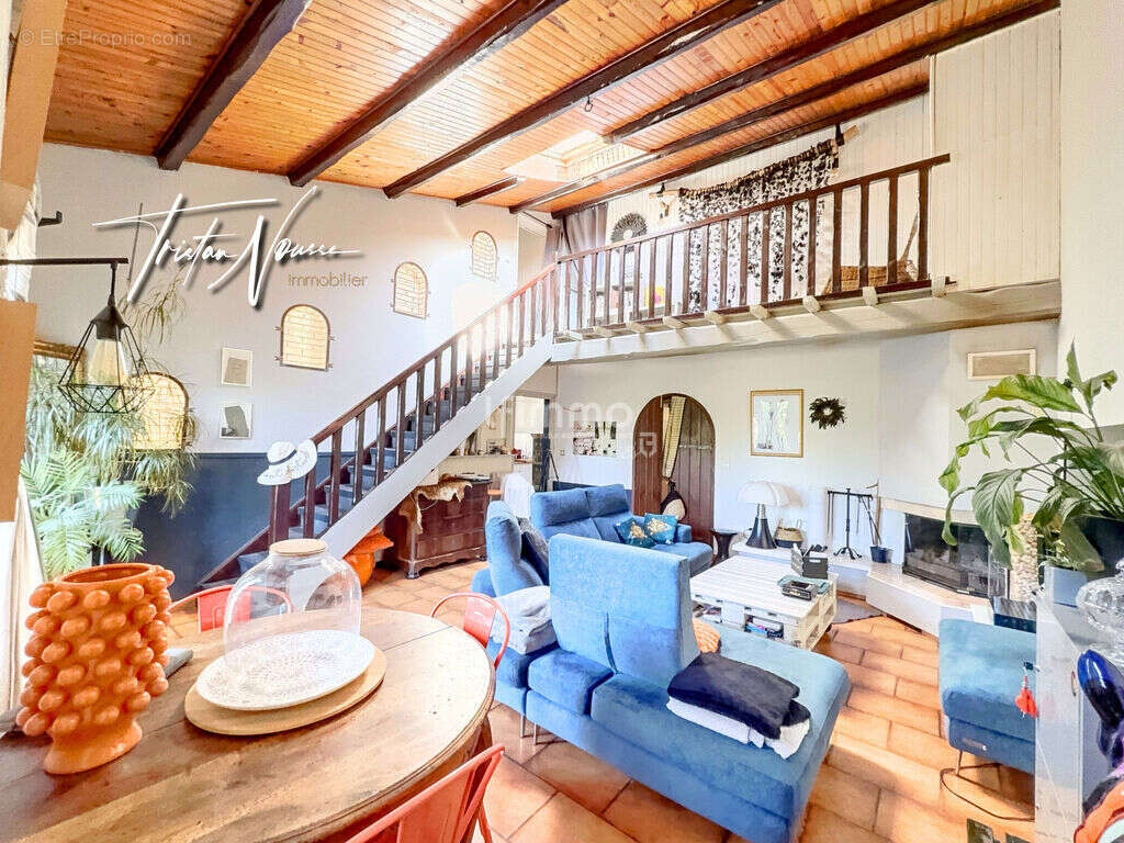 Maison à SAINT-CYPRIEN