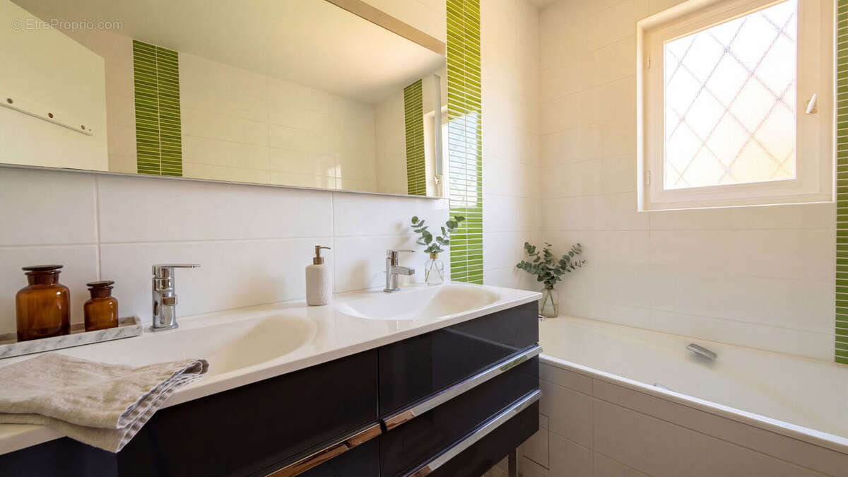 Maison à SAINT-AVERTIN