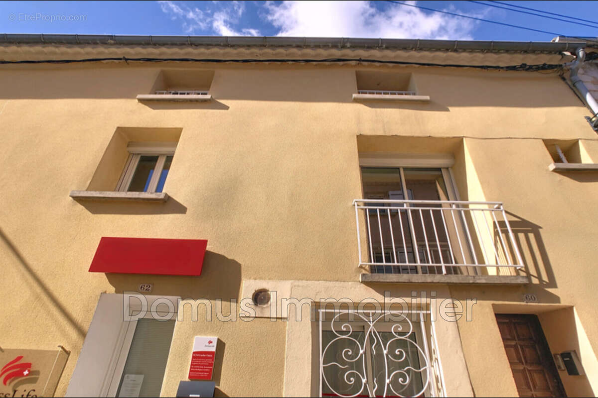 Appartement à SAINT-SATURNIN-LES-AVIGNON