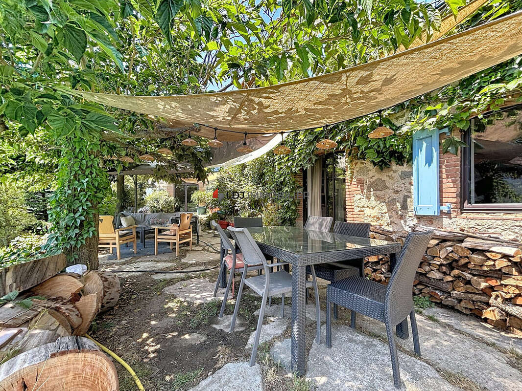 Maison 250 m² à Mosset  - photo 3