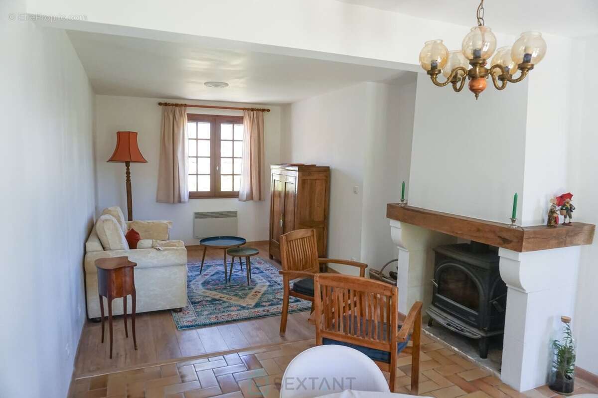 Maison à SAINT-ROMAIN-ET-SAINT-CLEMENT