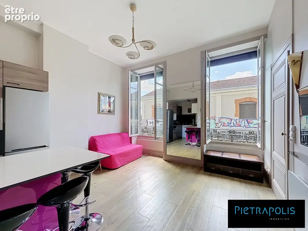 Appartement 3 pièces 47 m² à vendre à Lyon-2e (69002) - photo 2
