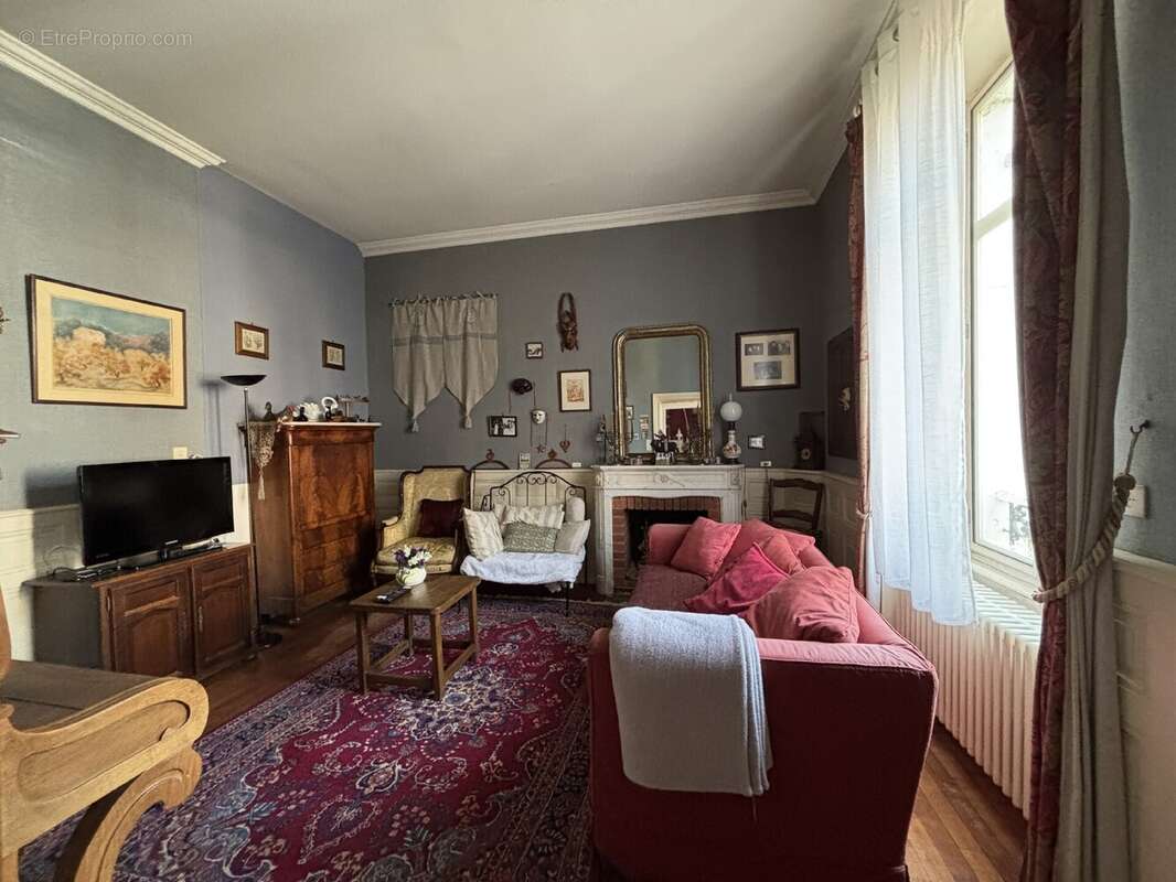 Maison à SAINT-GERMAIN-DES-FOSSES
