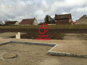 Terrain à VARREDDES