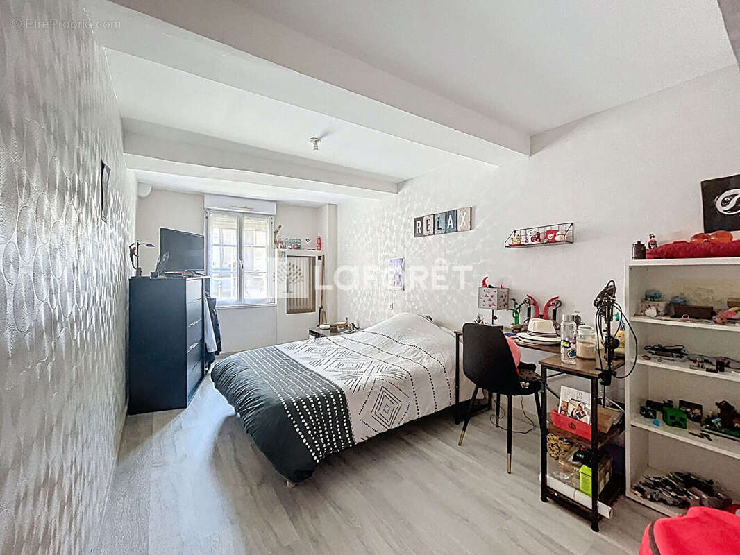 Appartement à FALAISE