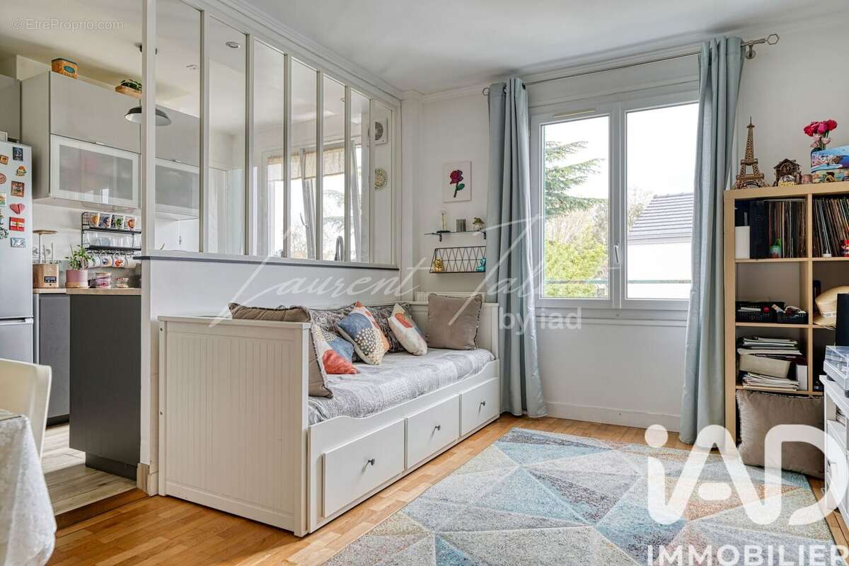 Appartement 56 m² à Chatou  - photo 2