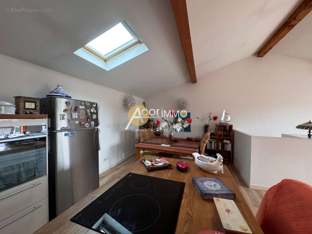 Appartement à SIX-FOURS-LES-PLAGES