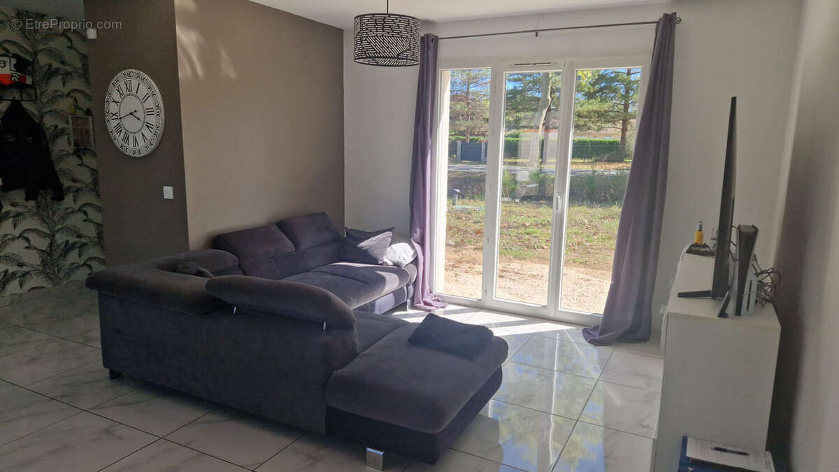 Maison à LA VILLE-DIEU-DU-TEMPLE