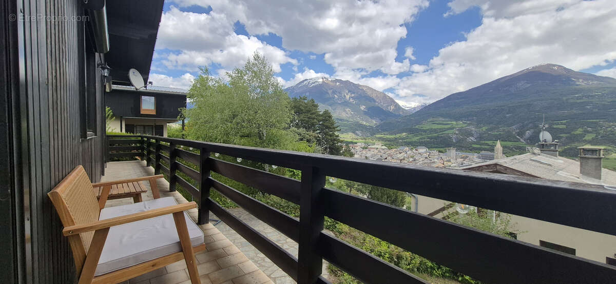 Maison à EMBRUN