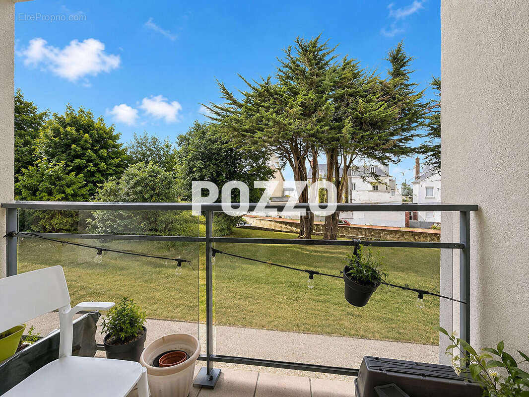 Appartement à DONVILLE-LES-BAINS