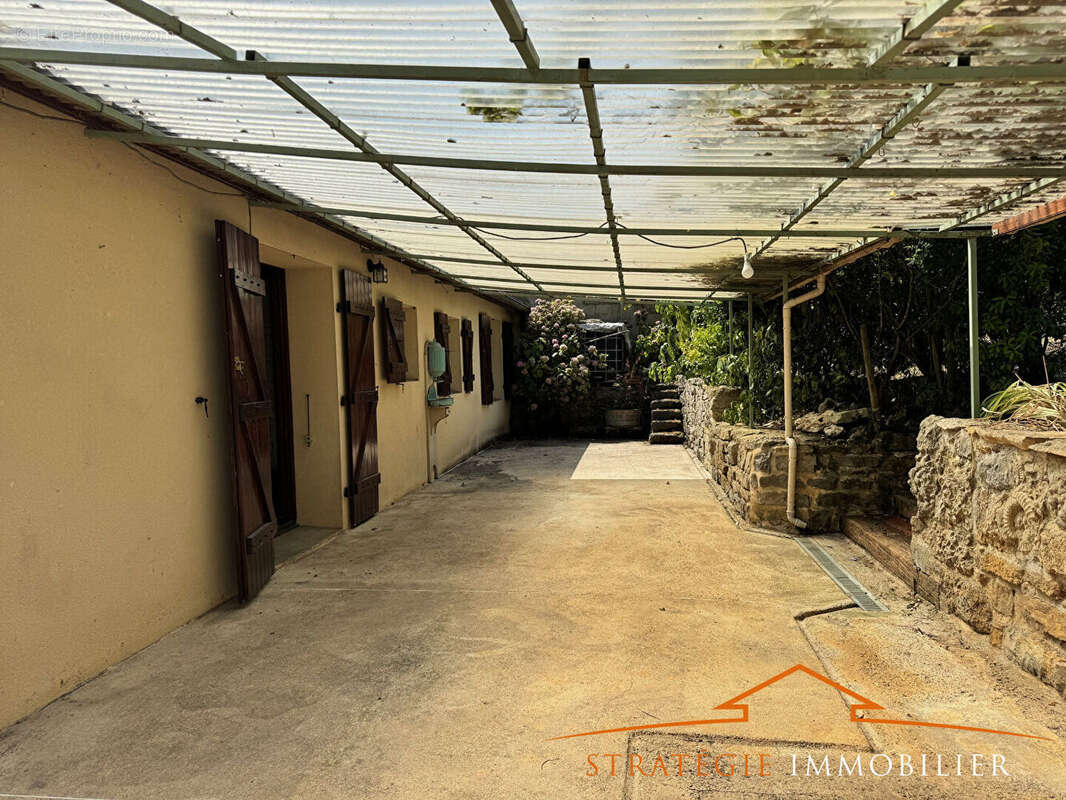 CHARRECEY, maison en pierres avec dépendances et terrain - photo 16
