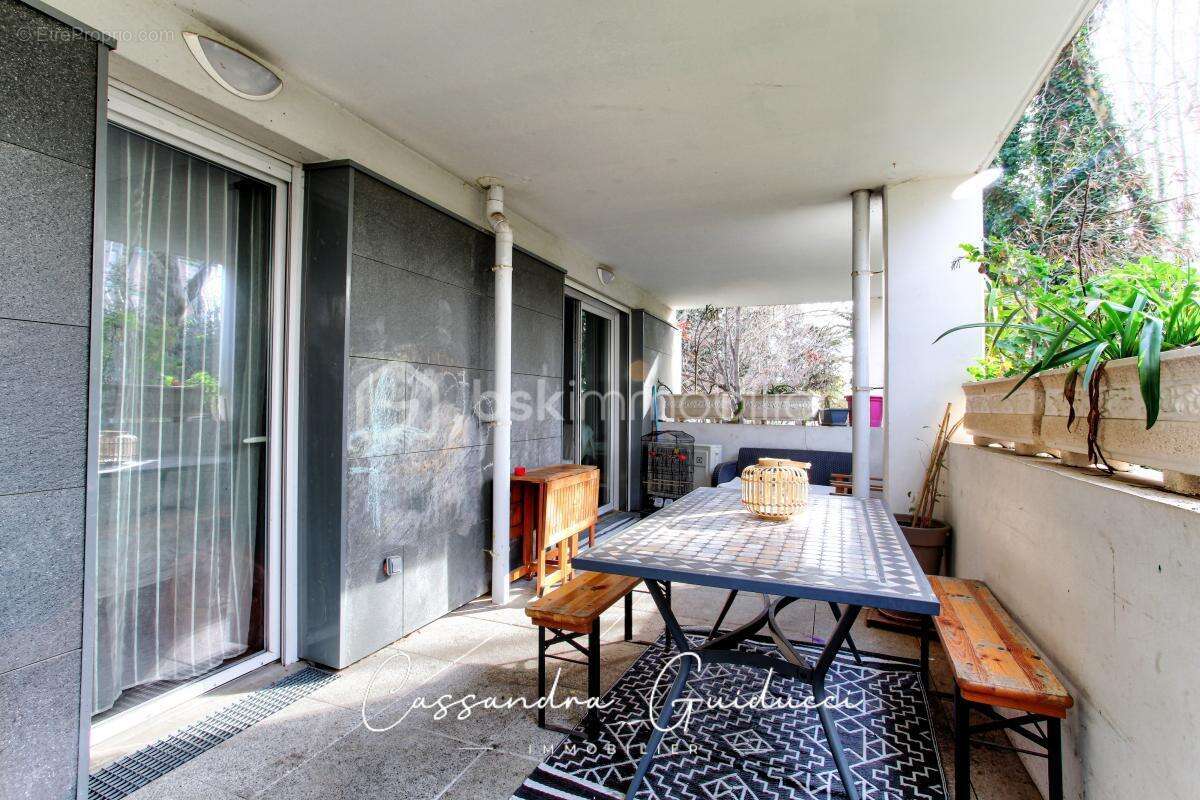 Appartement à MARSEILLE-10E
