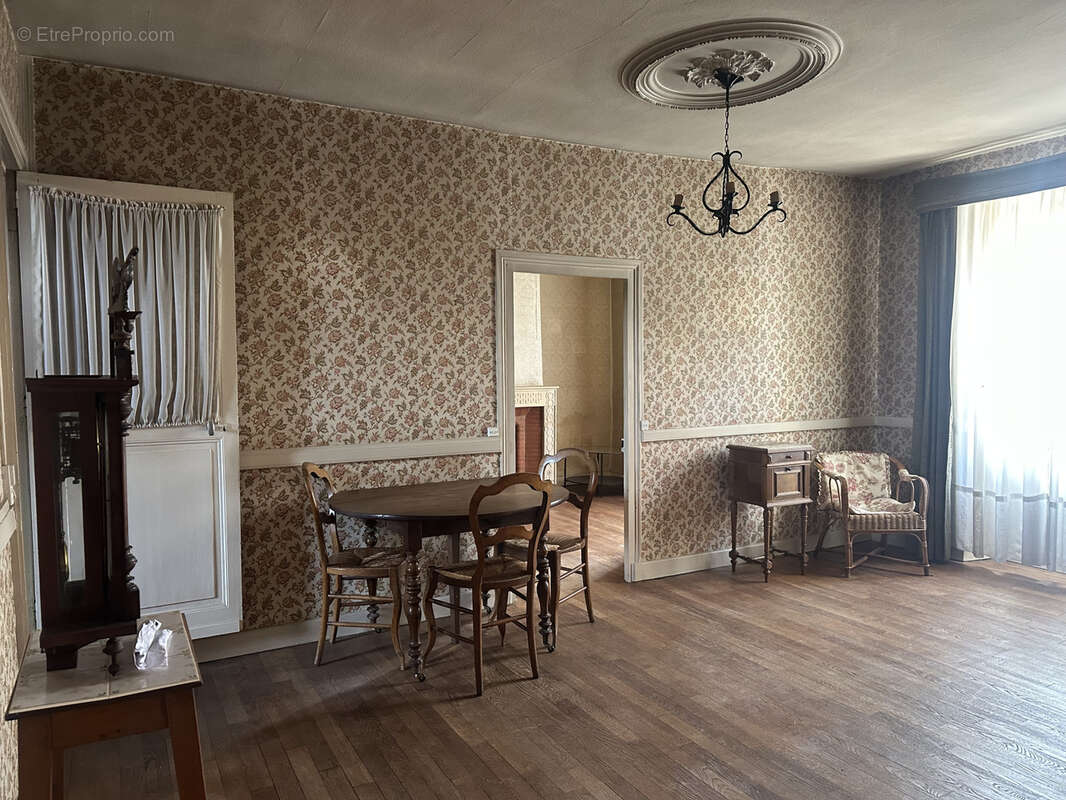 Maison de bourg 4 chambres   Proche commerces ! - photo 2