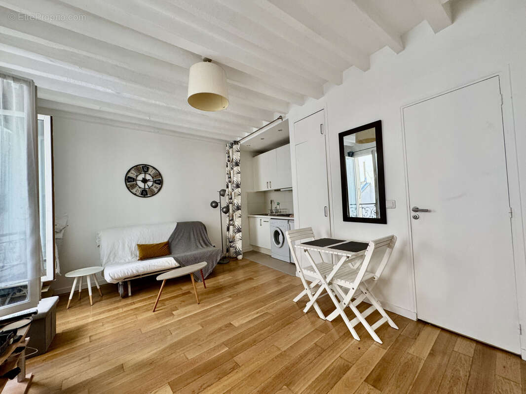 Appartement à PARIS-6E
