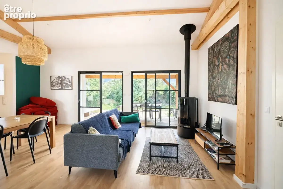 Maison de plain pied de type t6 de 125 m2 sur une parcelle de 630 m2 - photo 7