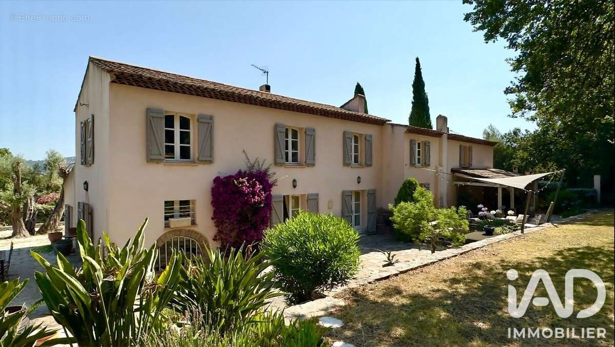 Photo 3 - Maison à HYERES